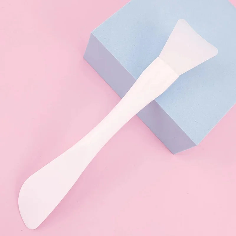 GlowBrush™ Facial Mask Brush